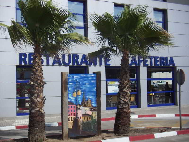 Iraipe Logrono Hotel エクステリア 写真