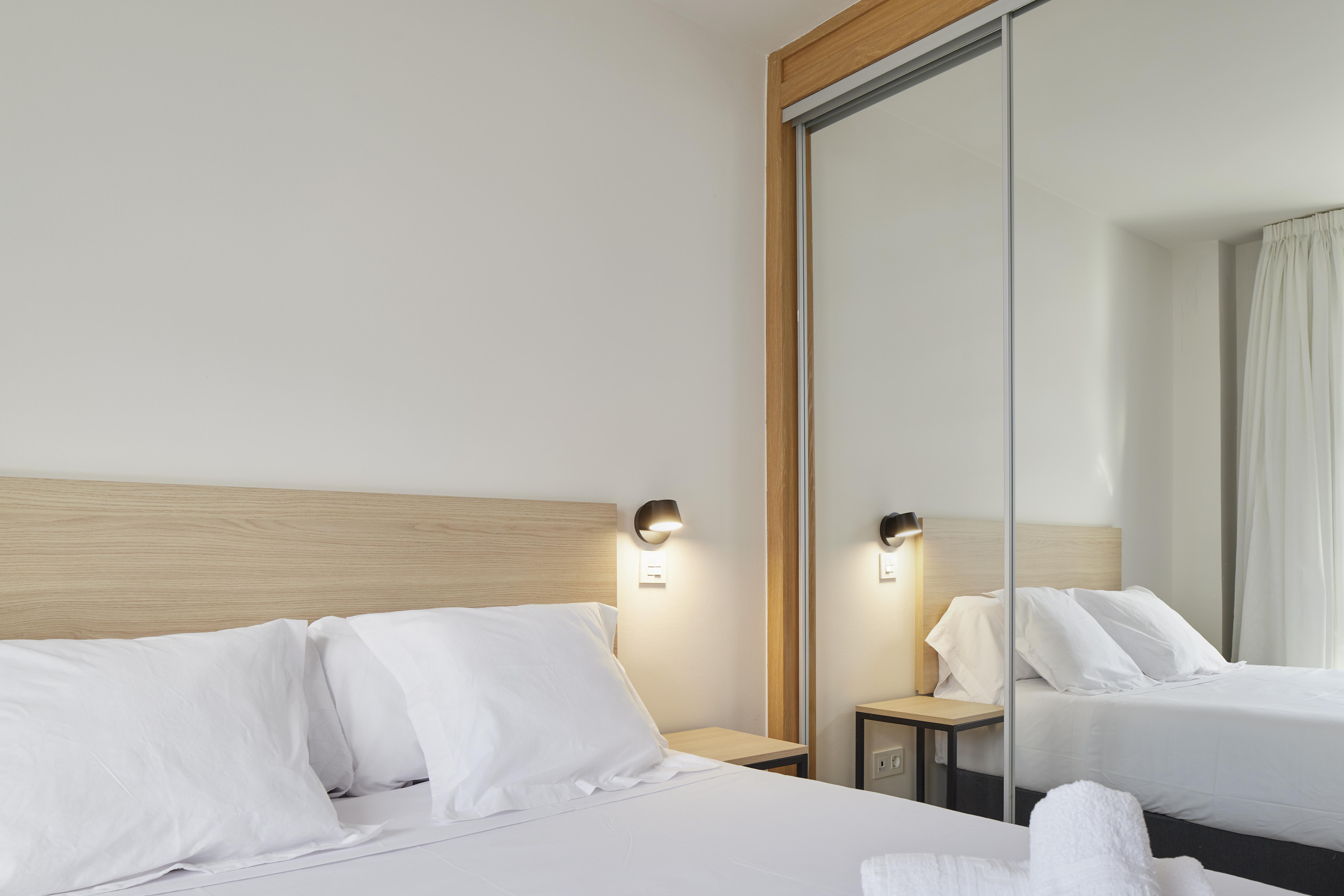Iraipe Logrono Hotel エクステリア 写真