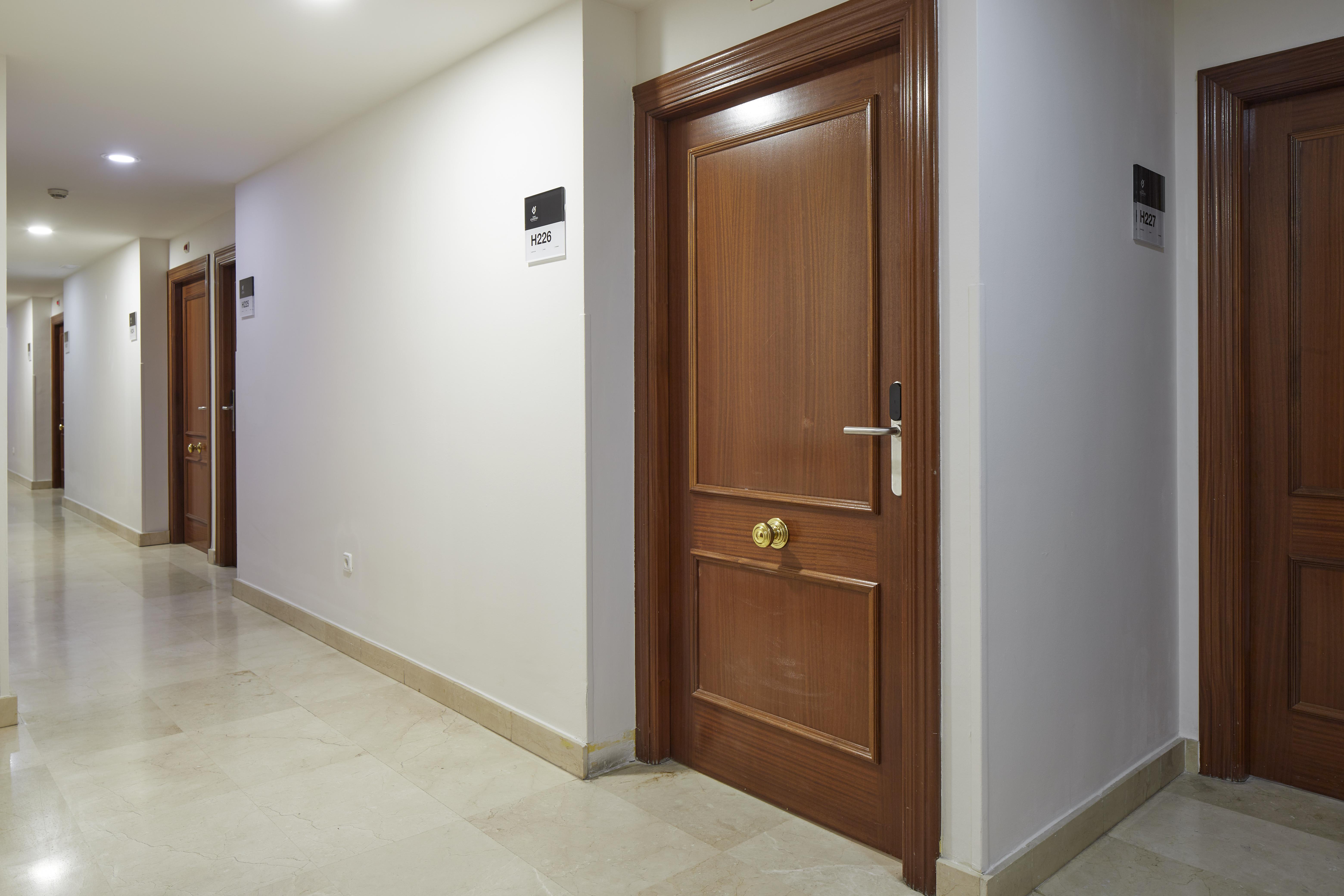 Iraipe Logrono Hotel エクステリア 写真